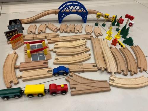 Wooden train track set - train,