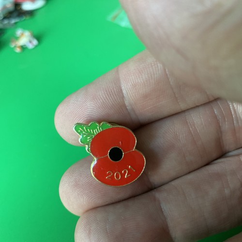 Rare 2021 poppy - *rare*, poppy¹