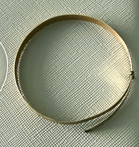 Child carat gold on - child’s, 9