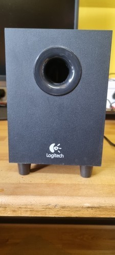 Preloved logitech z323 - logitech,