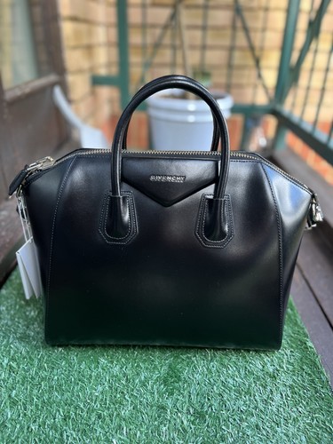 Givenchy antigona medium - givenchy,