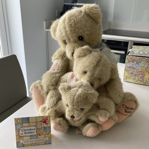 Cherished teddies plush set - teddies,