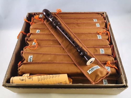 Aulos recorder model 107 - recorder,
