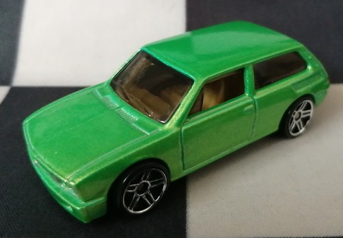 Hot wheels 2011 premiere - hot,