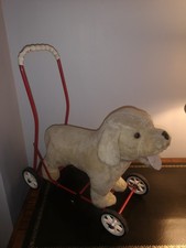 VINTAGE MULHOLLAND & BAILEY PUSH ALONG DOG LABRADOR PUPPY.