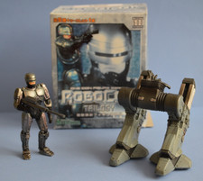 Robocop & Battle Damage ED209