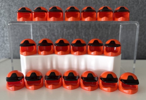 Playmobil orange and black - 20,