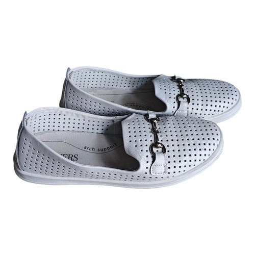 Pavers white slip pumps - slip,