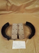 FORD ZEPHYR 6 ZODIAC MK3 REAR BRAKE SHOES   1962-66   9 X 2 1/4"
