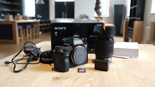 Sony alpha mark ii - a7,