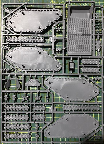Leman russ tank - tracks, sides