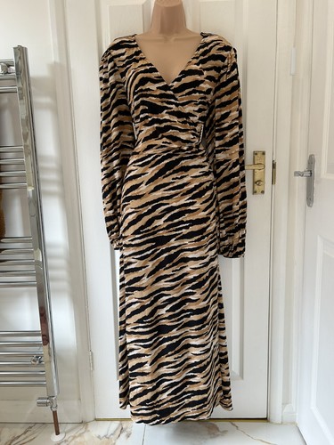 Bnwt myleene klass animal - -,