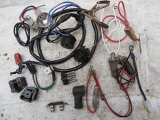 LUCAS / CLASSIC CARS LEADS & HEADLAMP SOCKETS & SIDE LAMP ,SEE PICTURES    .