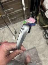 CLEVELAND LAUNCHER HB   8 IRON