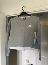 Women’s Nike Crop Sweater Grey Medium