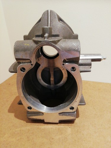 Wacker crankcase 5100001472 - wacker,