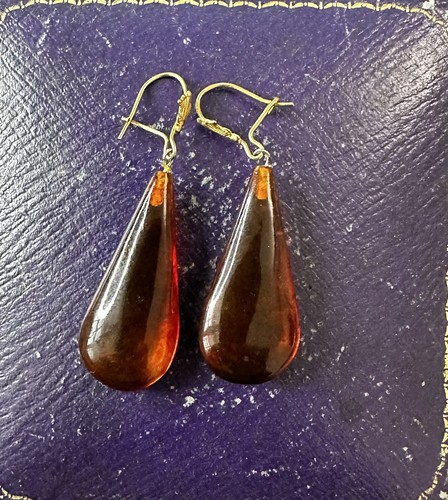 Hallmarked vintage tall - tall, 9k