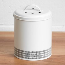 2.5 Litre White Kitchen