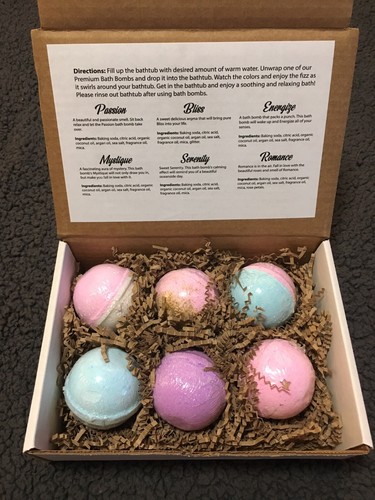 Set bath bombs - of, with