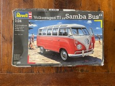 Revell Volkswagen TI "Samba Bus" 1:24 Scale Model Kit / 07399