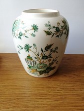 VINTAGE CROWN STAFFORDSHIRE KOWLOON FINE BONE CHINA FLORAL VASE GOLD BIRD STAMP.