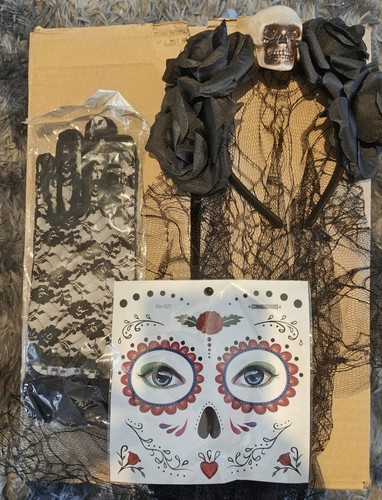 Black lace halloween - black,