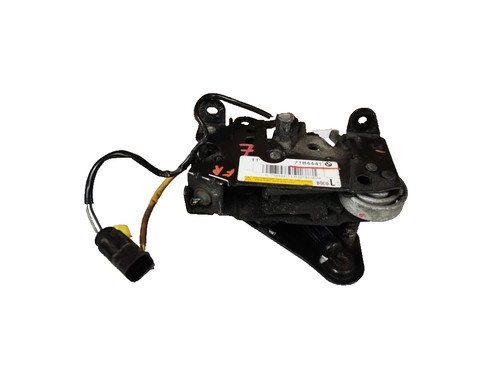 Bonnet latch lock f10 7184441 - bonnet,