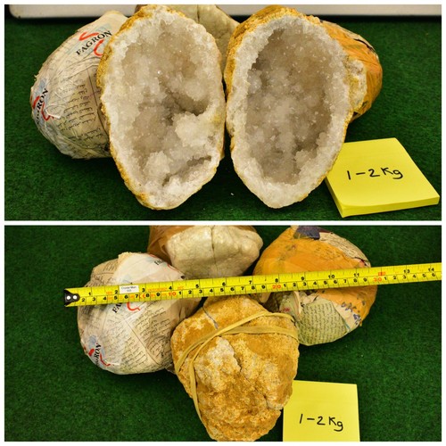 Large quartz geode - quartz, whole