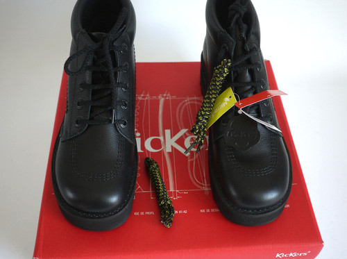 Kickers boots size black - size,