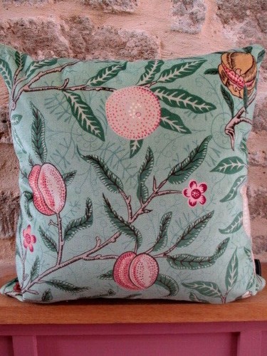 William morris sanderson fruit - william,