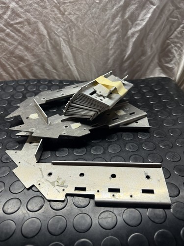 Whelen justice light bar parts - whelen,