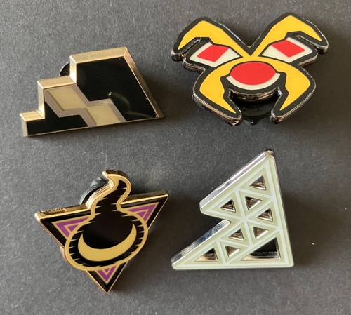 Pokemon pin badge league - 4, x