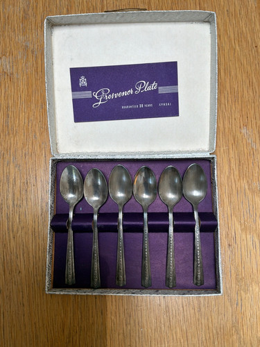 Vintage boxed grosvenor - boxed, plate