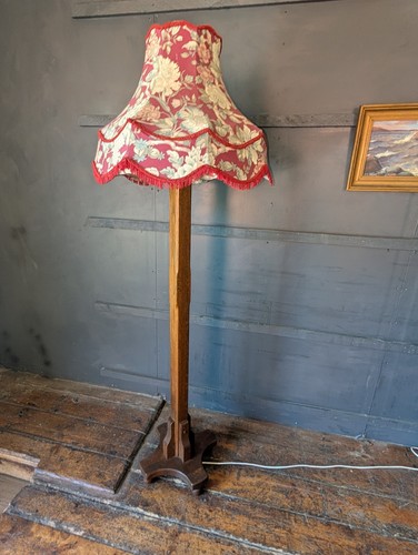 Antique arts and crafts solid - antique,