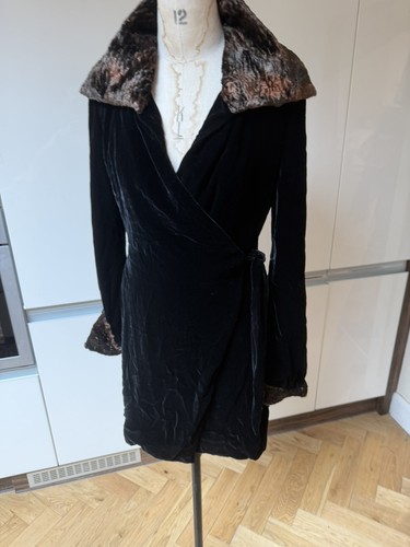 Nougat medium black 100 silk - black, 100%
