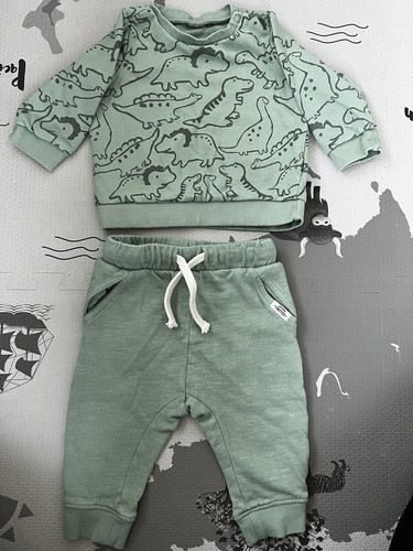 Next baby clothes - , track