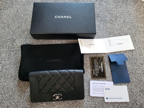 Chanel women black quilted - chanel,
