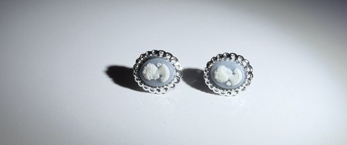 Cameo earring costume - earring,
