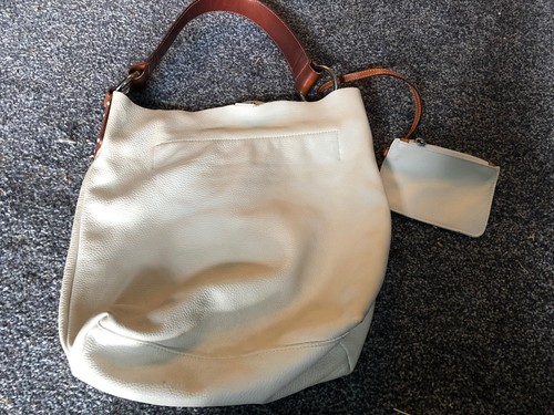 Hobbs ivory saddle - , leather