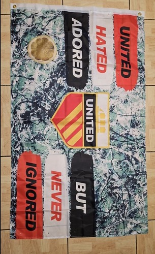 Manchester united flag stone - manchester,