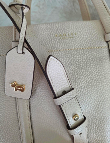 Radley london cream - radley, pebbled