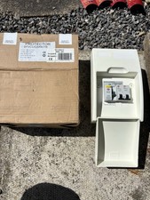 Volex 2 Way Insulated Consumer