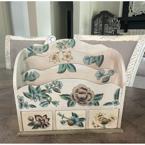 Vtg cottagecore hand - cottagecore,