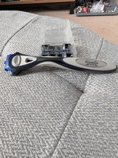 Mens Wilkinson Sword Shaver With Two Blades