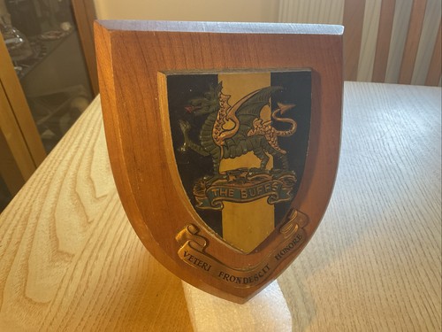 Plaque shield royal - shield, kent