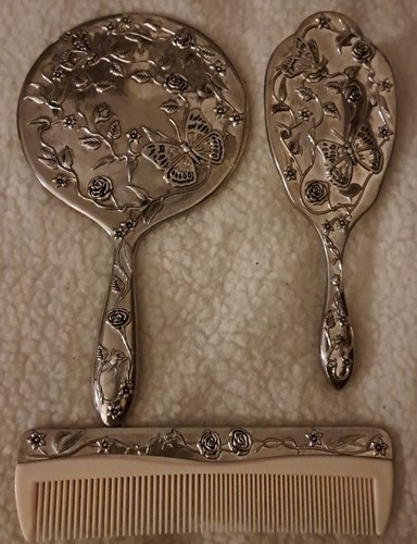 Vintage silver plated piece - silver,