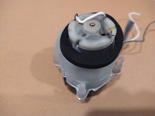 MERCEDES SLK R170,1997-2004 PSE, CENTRAL LOCKING VACUUM PUMP MOTOR.