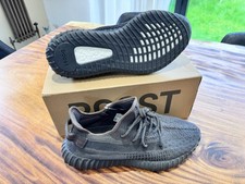 Adidas Mens Yeezy Boost 350 V2