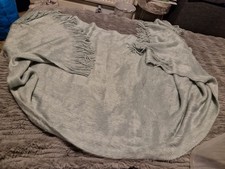 Mint Green Small Fluffy Throw With Tasselled Edges