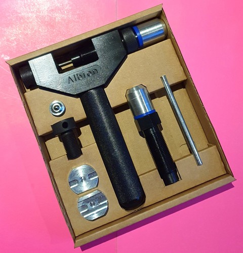 Motorcycle chain breaker - motorcycle, +